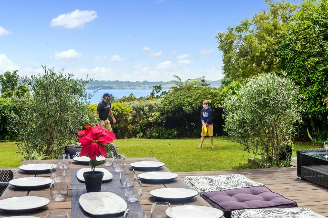 The Bird House - Kawaha Point, Rotorua. Stylish Six Bedroom Home With Space, Views And Relaxed Atmosphere Exterior foto